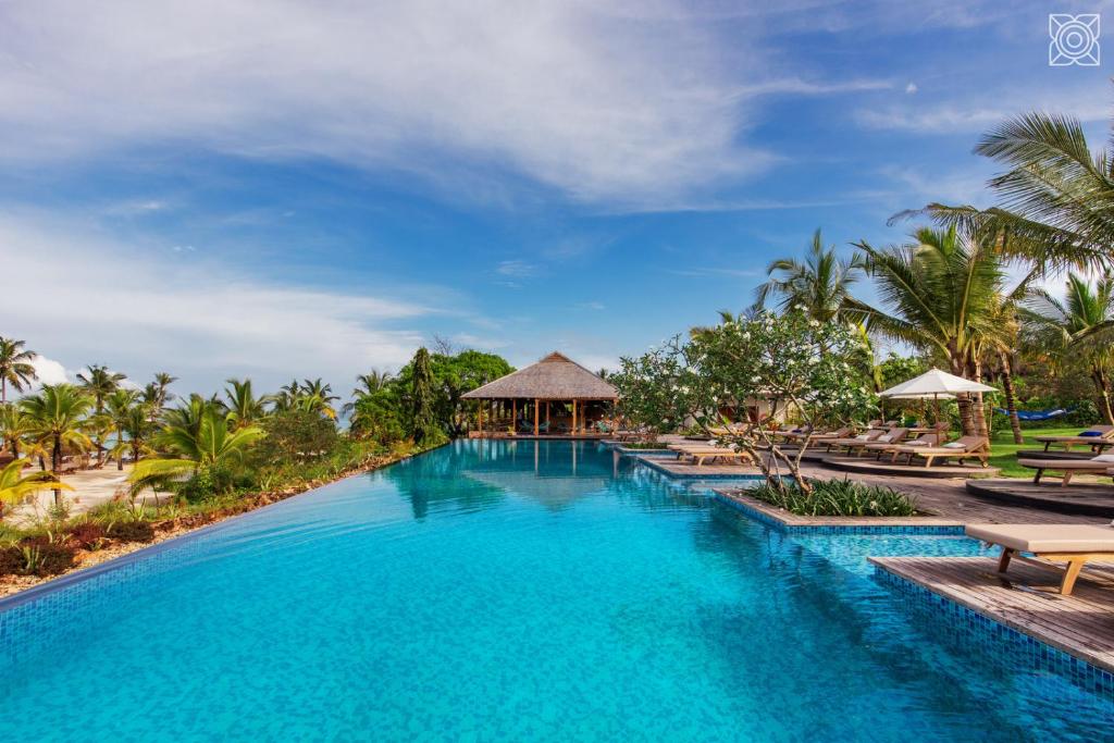 Main Pool
