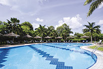 Serena Hotel swimming pool